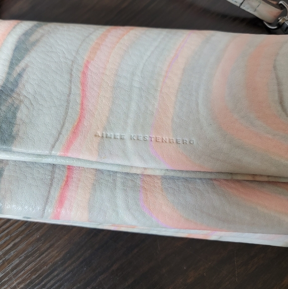 Aimee Kestenberg Bali Leather Travel Wallet Crossbody In Sahara - Picture 5 of 9